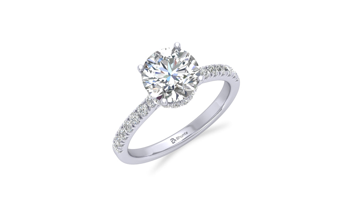 Round Diamond Halo Engagement Ring in 14KT White Gold